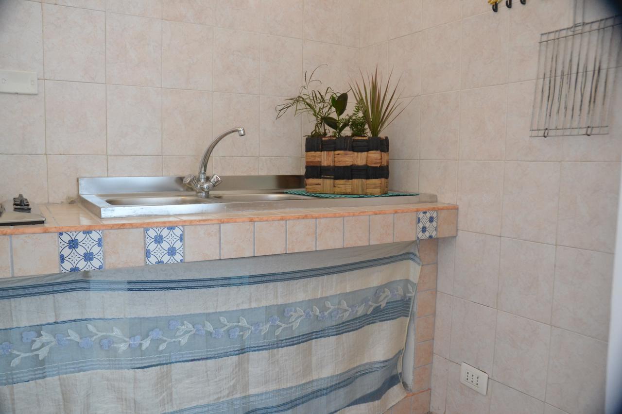 Gocce Siciliane Apartments ポルト・エンペードクレ エクステリア 写真